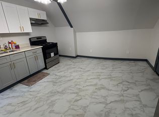 115 Hollywood Ave FLOOR 3, East Orange, NJ 07018