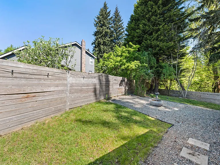 14824 104th Ave NE — Photo 29
