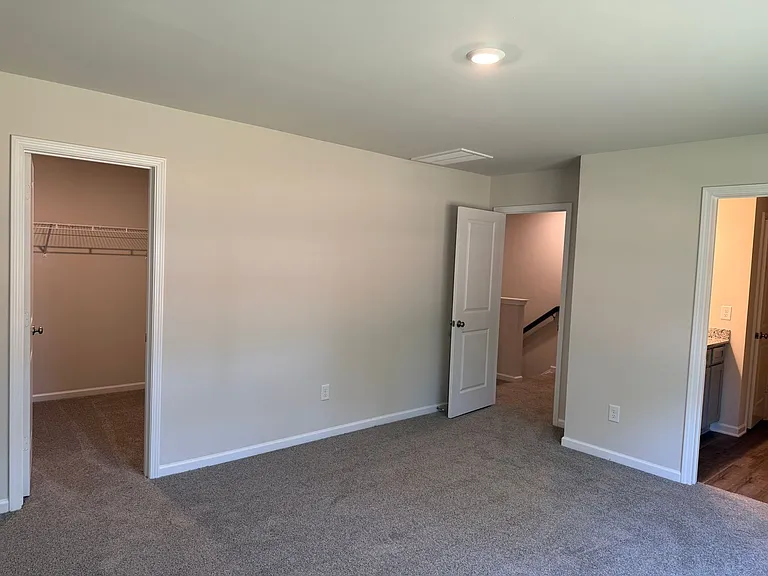 317 S Lake Dr — Photo 12