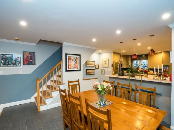 3056 Independence Avenue image 12 of 40