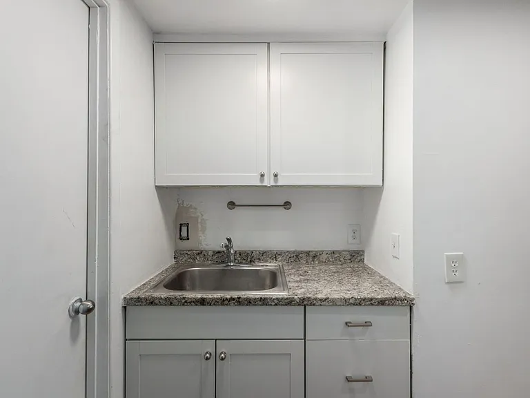 3636 E Verde Ln — Photo 10