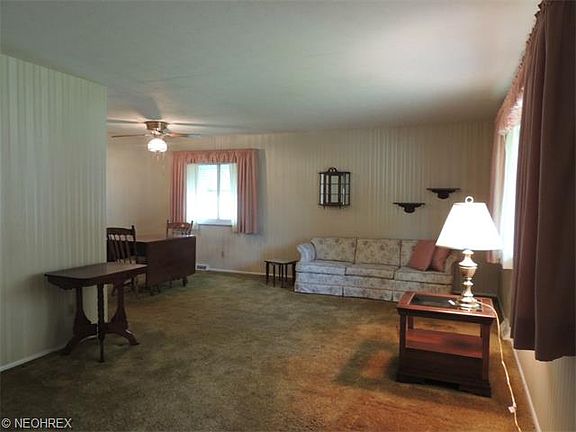 3rd image of 23783 Curtis Dr