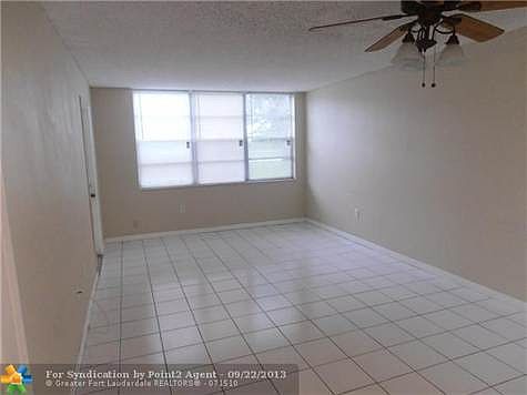 5th image of 9430 Tangerine Pl APT 106