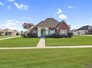 3366 Gladys Dr, Addis, LA 70710