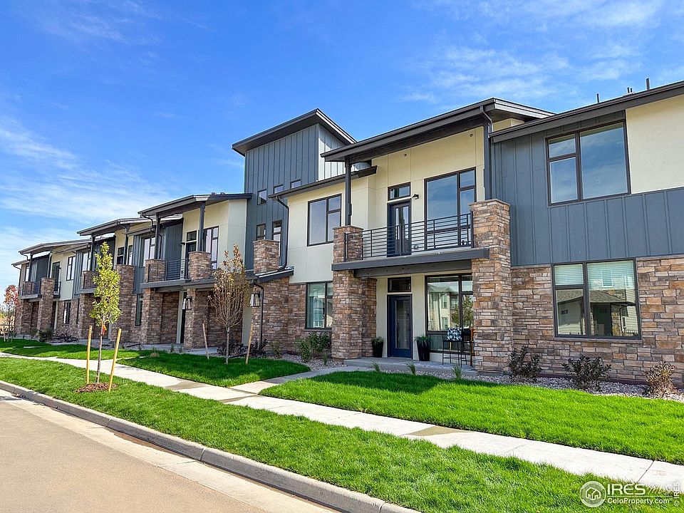 1st image of 827 Schlagel St #5
