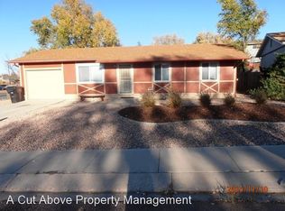 2135 Jet Wing Dr, Colorado Springs, CO 80916