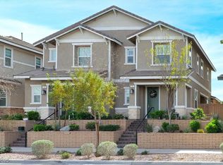 712 N Water St, Henderson, NV 89015