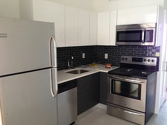 Rented by ER (DO NOT USE) | media 15