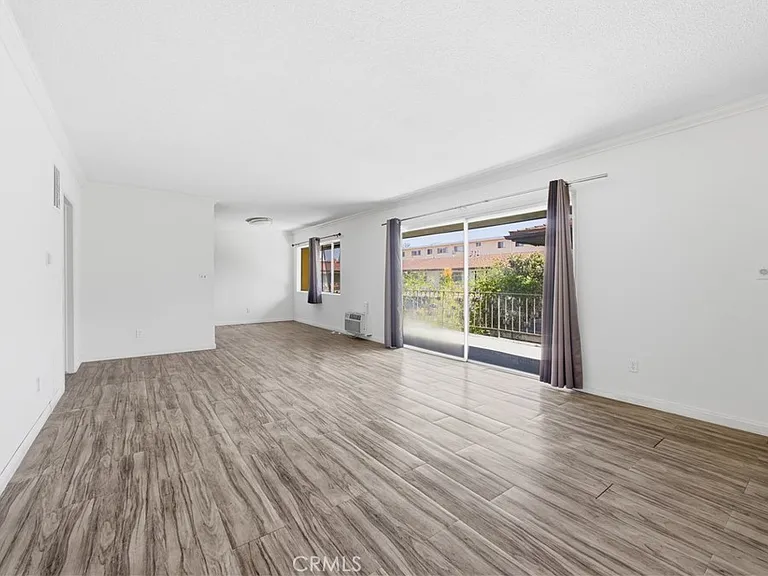 5168 Yarmouth Ave #26 — Photo 18