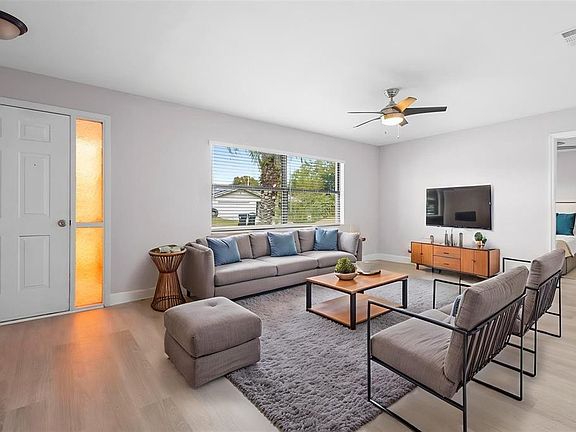 2nd image of 10140 BRIDLEWOOD AVENUE