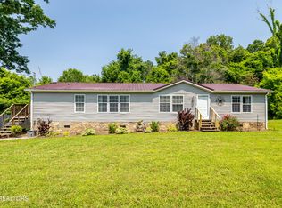 1506 Moyers St, White Pine, TN 37890