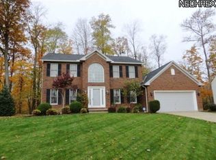 10362 Merriam Ln, Twinsburg, OH 44087