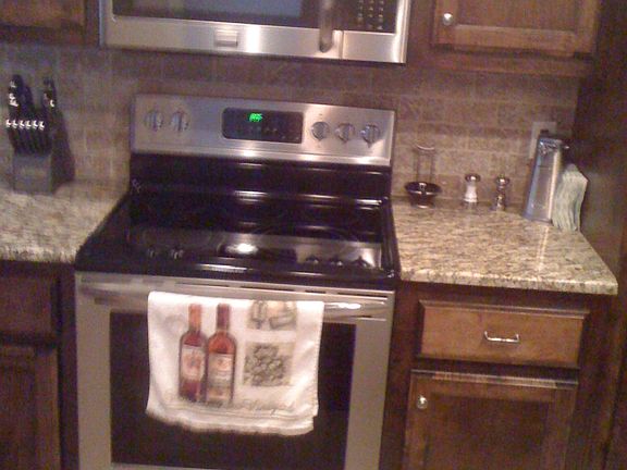5th image of 8021 Woodhue Dr