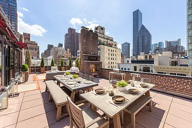 301 East 52nd Street, #PHC