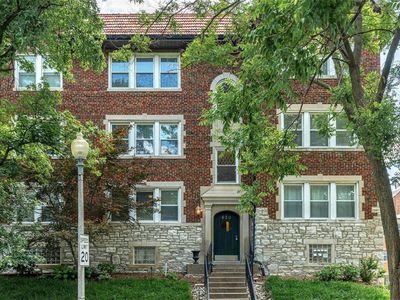 630 Westwood Dr APT 2N, Saint Louis, MO, 63105