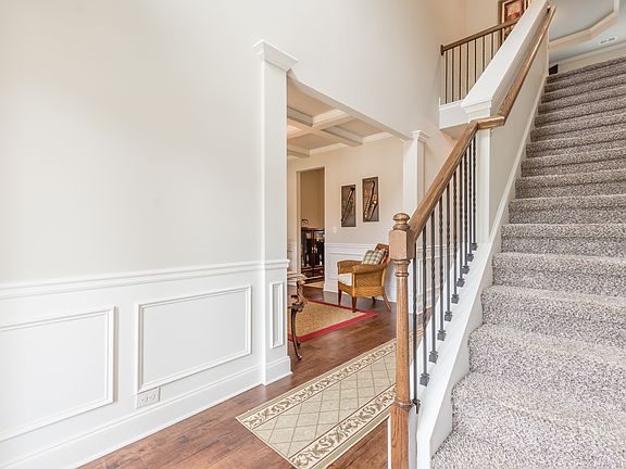 3rd image of 2623 NE Glenbrook Ln