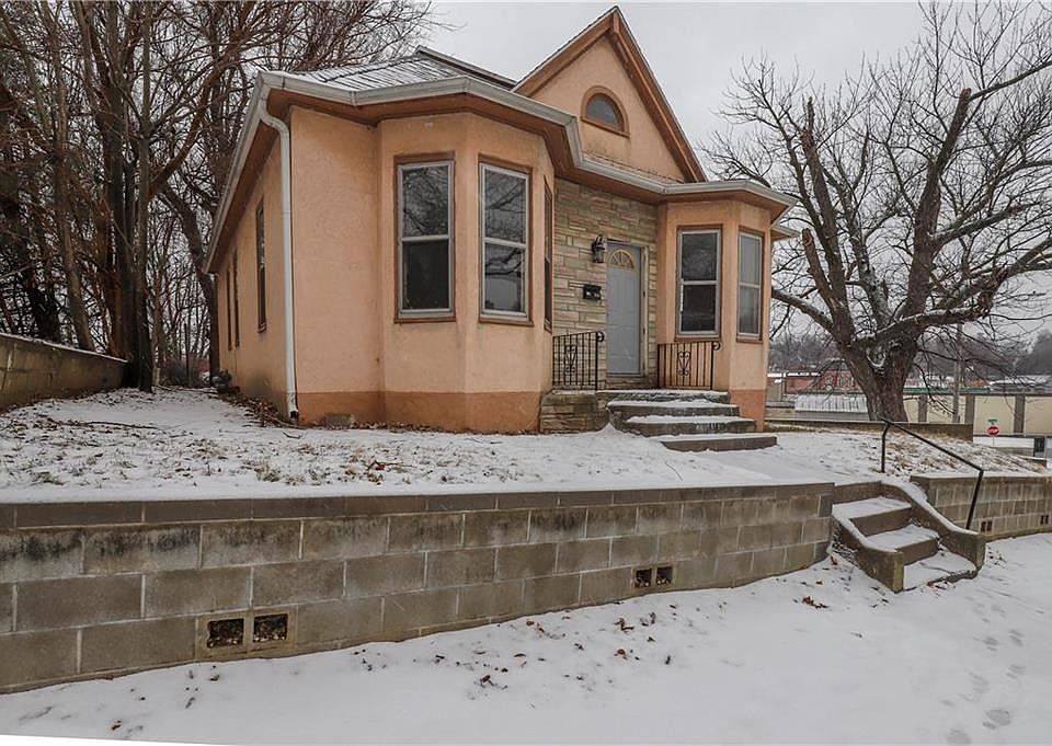 1st image of 534 N 17th St