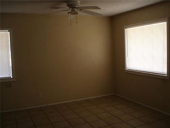 5th image of 1103 Hunter Dr