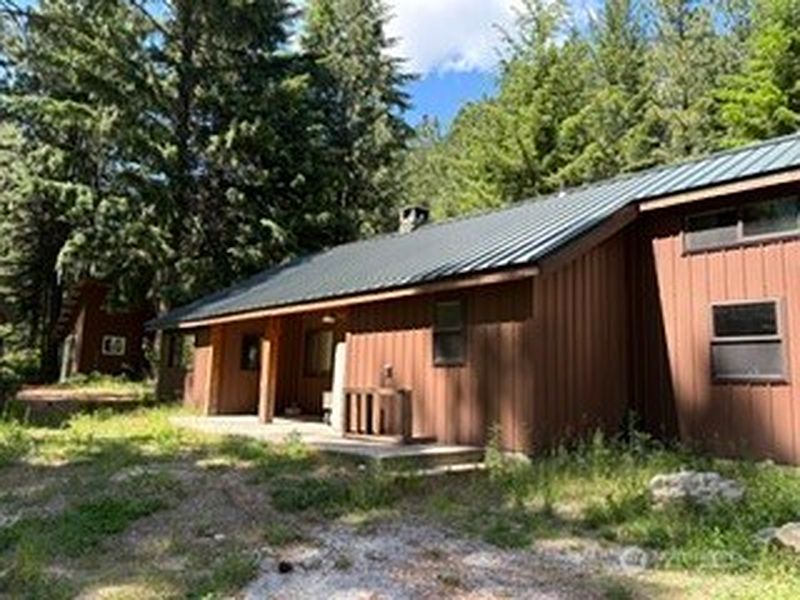 2nd image of 19045 Gill Creek Road