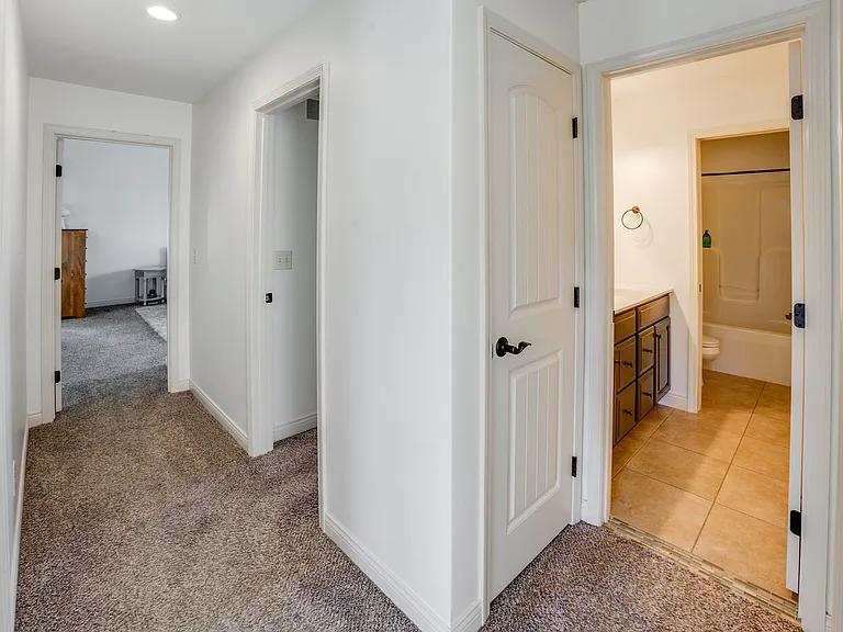 1208 White Oak Rd — Photo 26