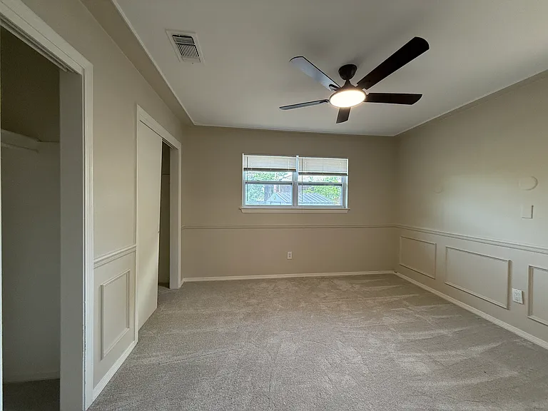 5204 Winifred Dr — Photo 17