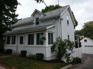 105 Dent St, West Roxbury, MA 02132
