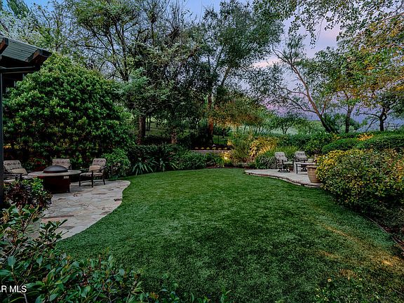 3rd image of 1057 Cherry Creek Cir