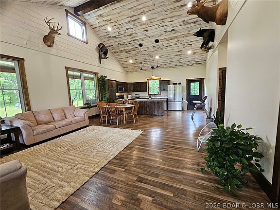 3rd image of 23673 Golden Beach Rd