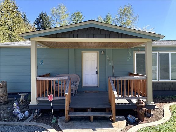 3rd image of 18303 85th Avenue Ct E