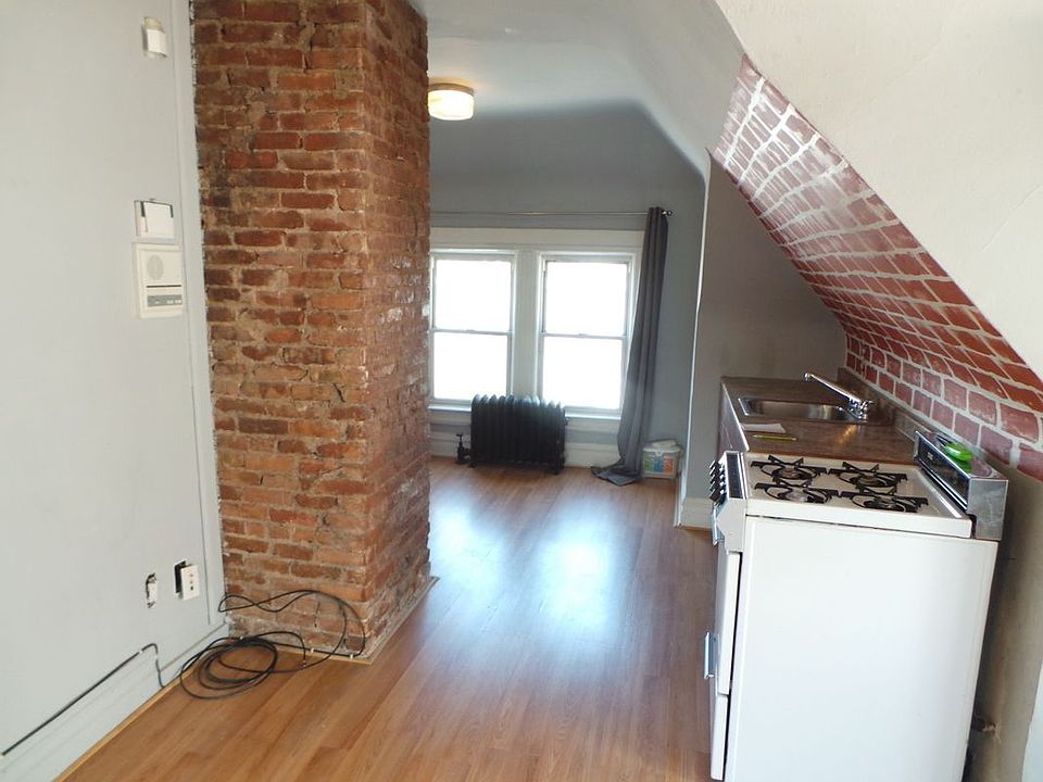 1st image of 1059 73rd St #3