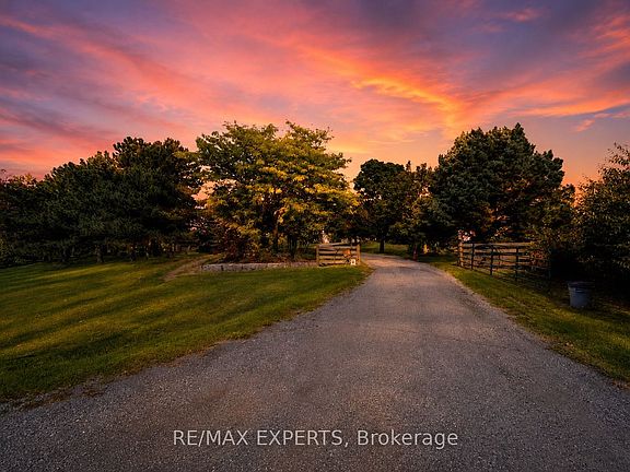 5th image of 15481 Mount Wolfe Rd
