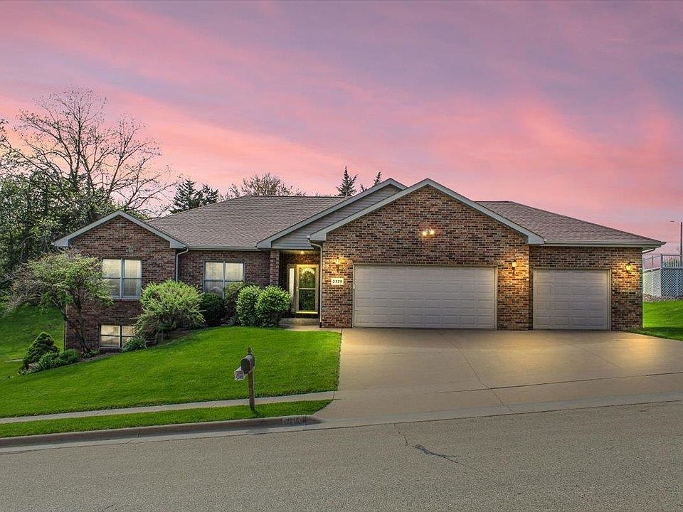 2775 Tiffany Ct, Dubuque, IA 52001 Zillow