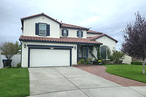 4009 Stable Dr Photo 1