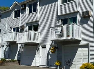 1001 Old Colony Rd APT 2-4, Meriden, CT 06451