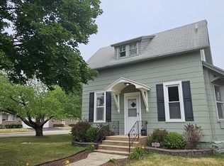 825 Black Rd, Joliet, IL 60435