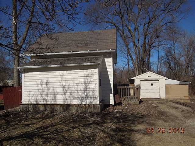 1st image of 429 E Howard St