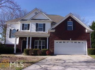 670 Millbrook Village Dr, Tyrone, GA 30290