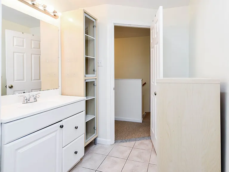 1651 Gales St NE — Photo 22