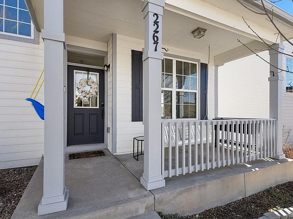 2nd image of 2267 Saint James Dr
