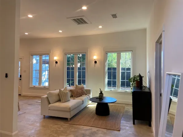 1014 Galloway Ave, Dallas, TX 75216