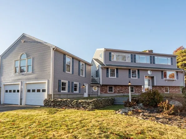 60 Siasconset Dr, Bourne, MA 02532