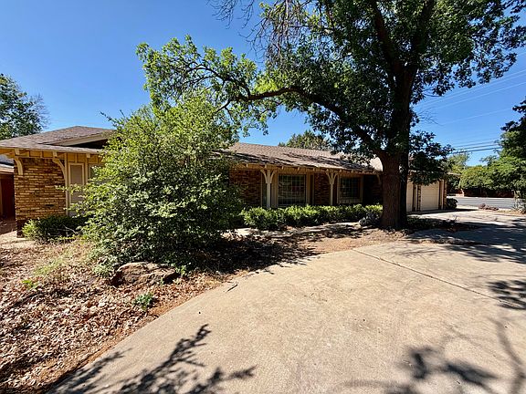 5th image of 3311 57th St