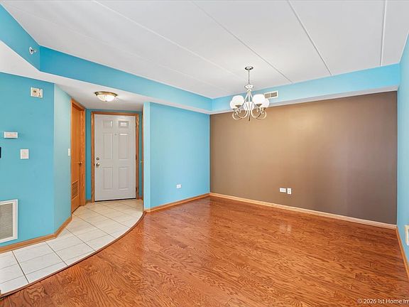 4th image of 9420 S Melvina Ave APT 2NW