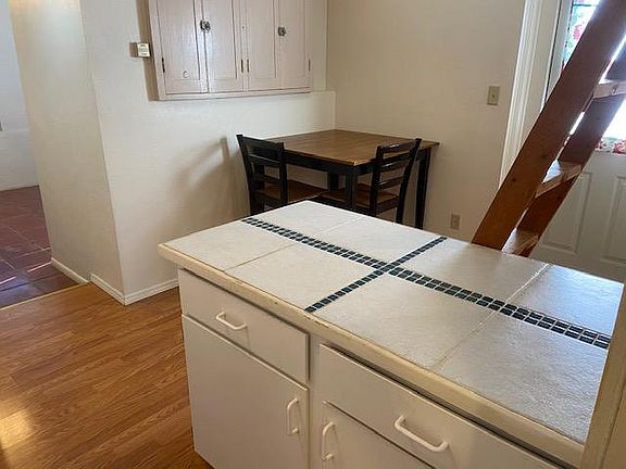 5th image of 2510 S Espina St #4
