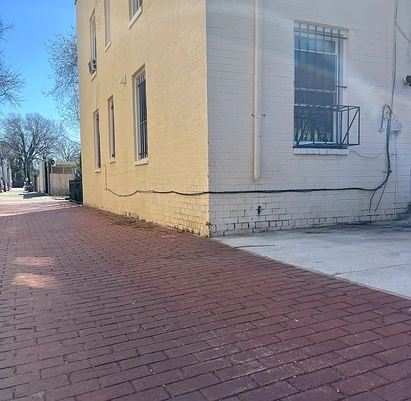 Alley