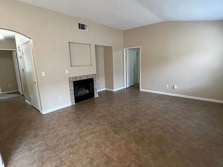Pebble Cove Ct 8109 — Photo 6
