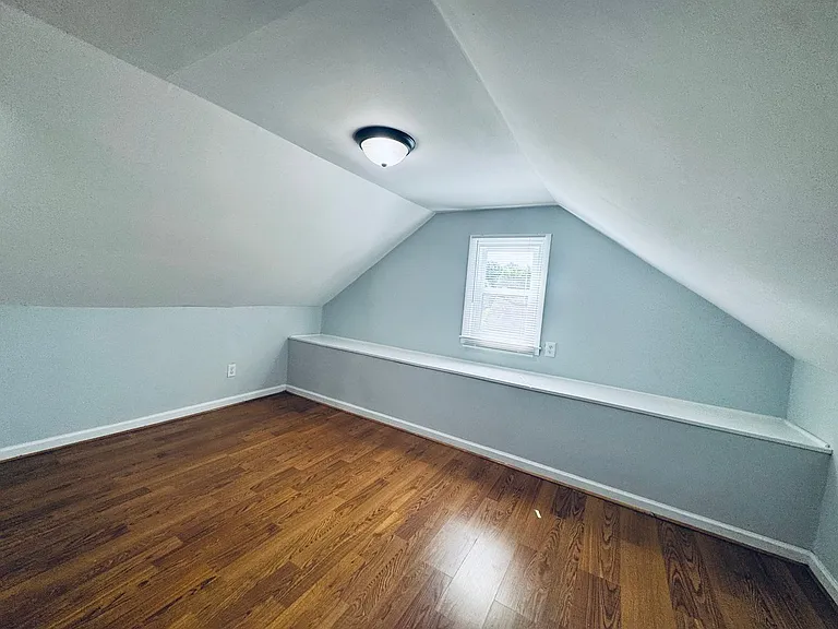 1307 Fort Manor Dr — Photo 8