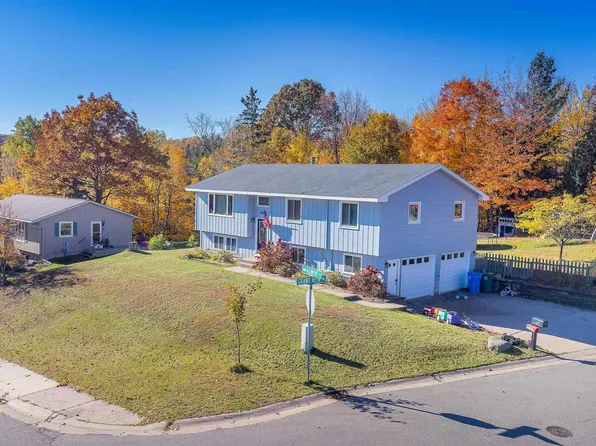 1800 Altamont St, Marquette, MI 49855