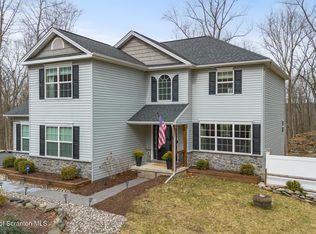 968 McKinley Way, East Stroudsburg, PA