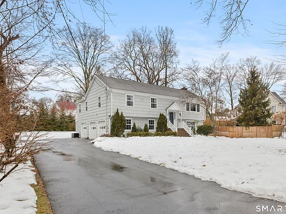 2nd image of 3 Revere Road